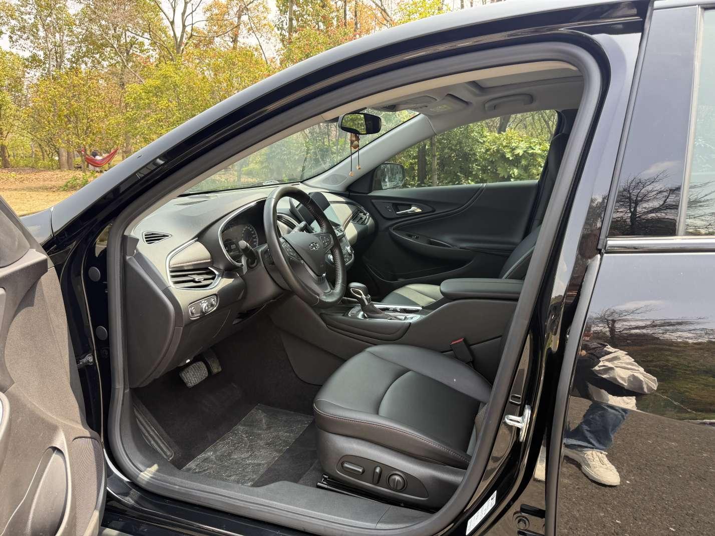 Chevrolet Malibu XL