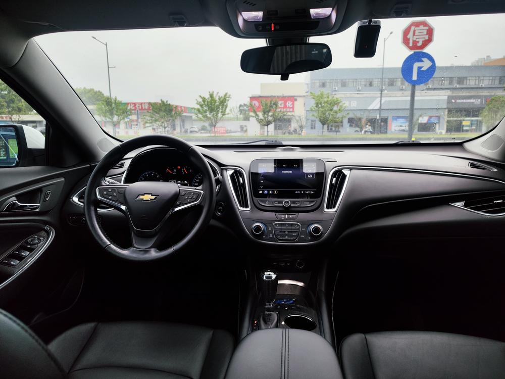 Chevrolet Malibu XL