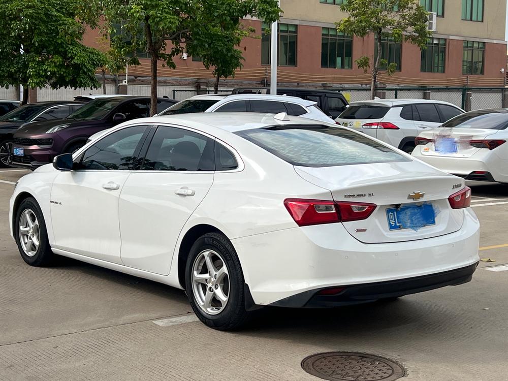 Chevrolet Malibu XL
