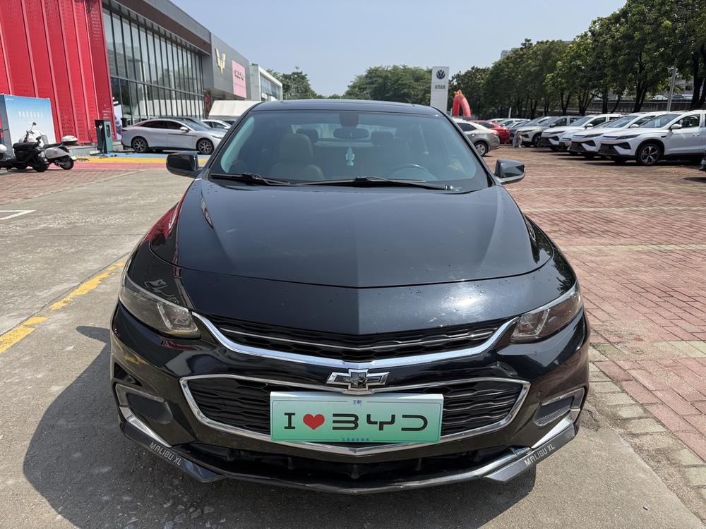 Chevrolet Malibu XL