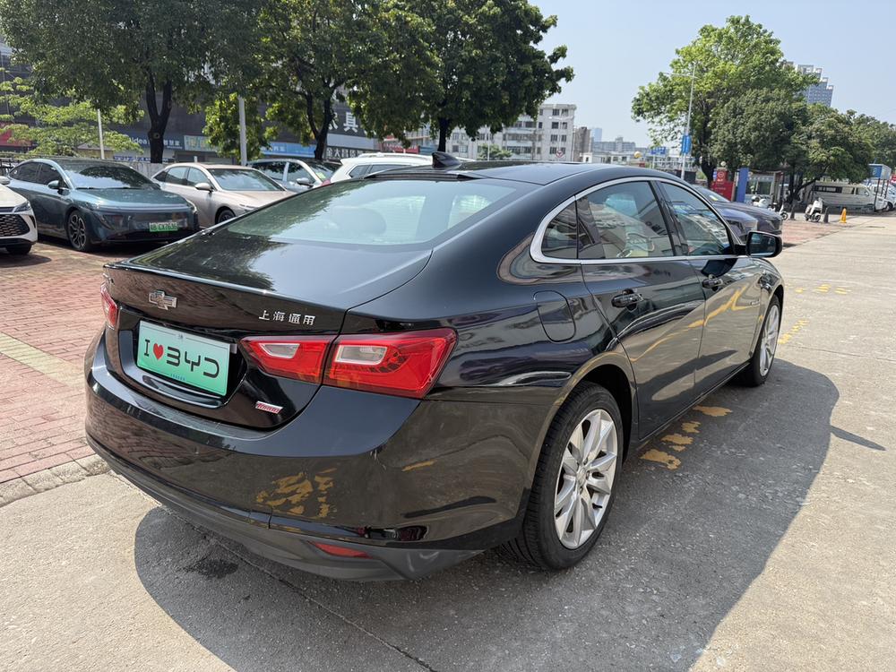 Chevrolet Malibu XL