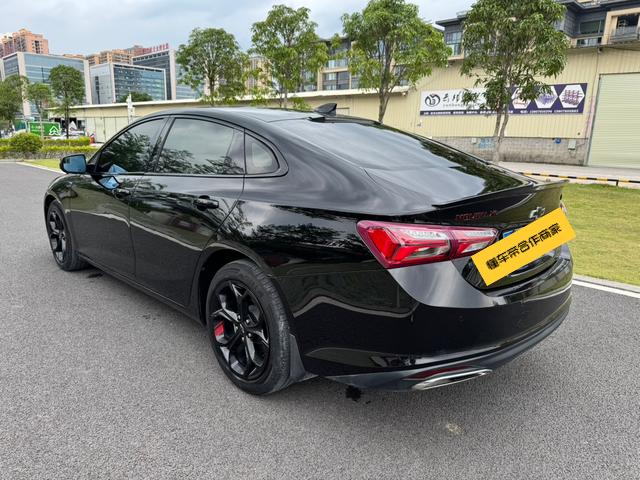 Chevrolet Malibu XL
