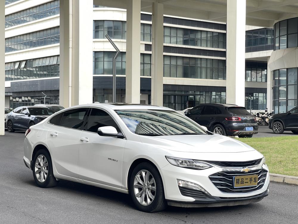 Chevrolet Malibu XL