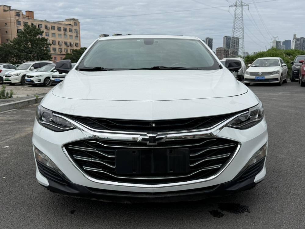 Chevrolet Malibu XL