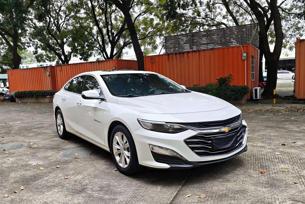 Chevrolet Malibu XL