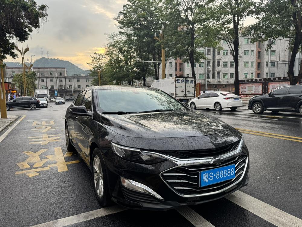 Chevrolet Malibu XL