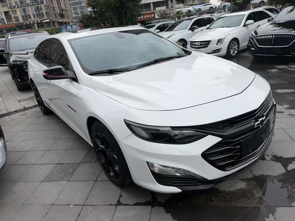 Chevrolet Malibu XL