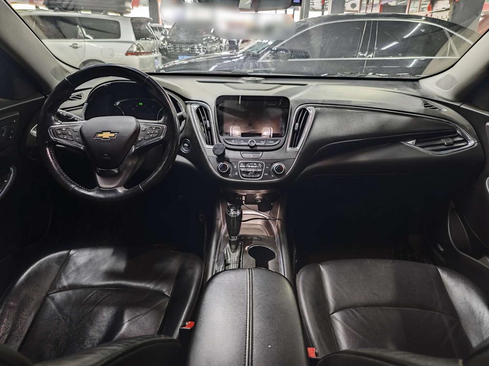 Chevrolet Malibu XL