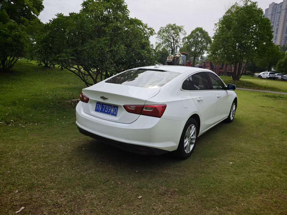 Chevrolet Malibu XL