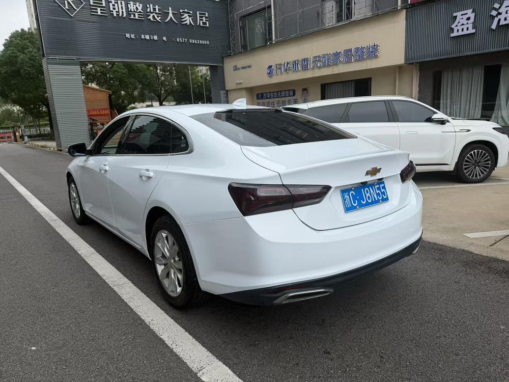 Chevrolet Malibu XL