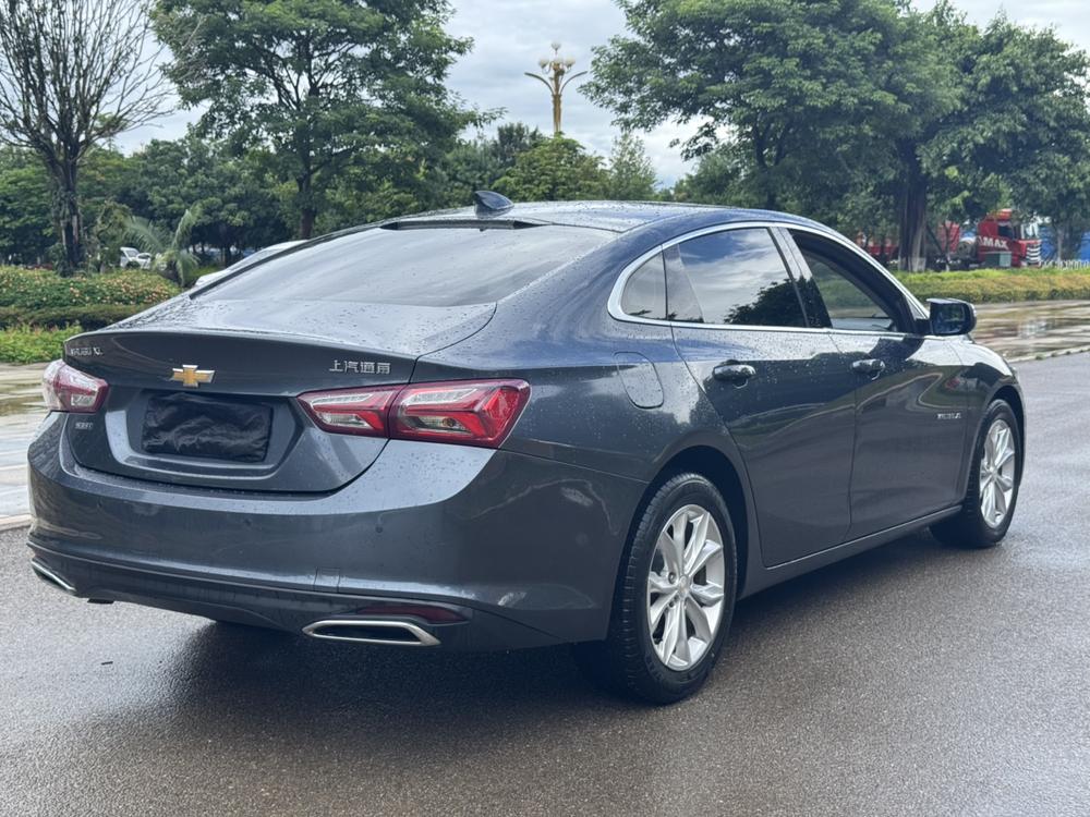 Chevrolet Malibu XL