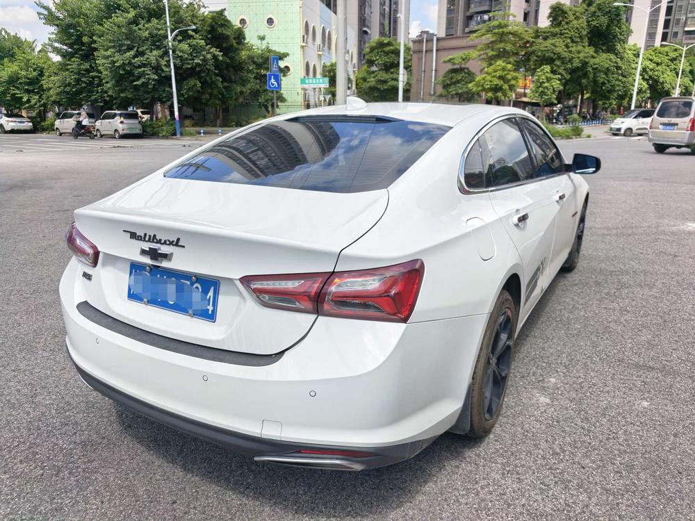 Chevrolet Malibu XL