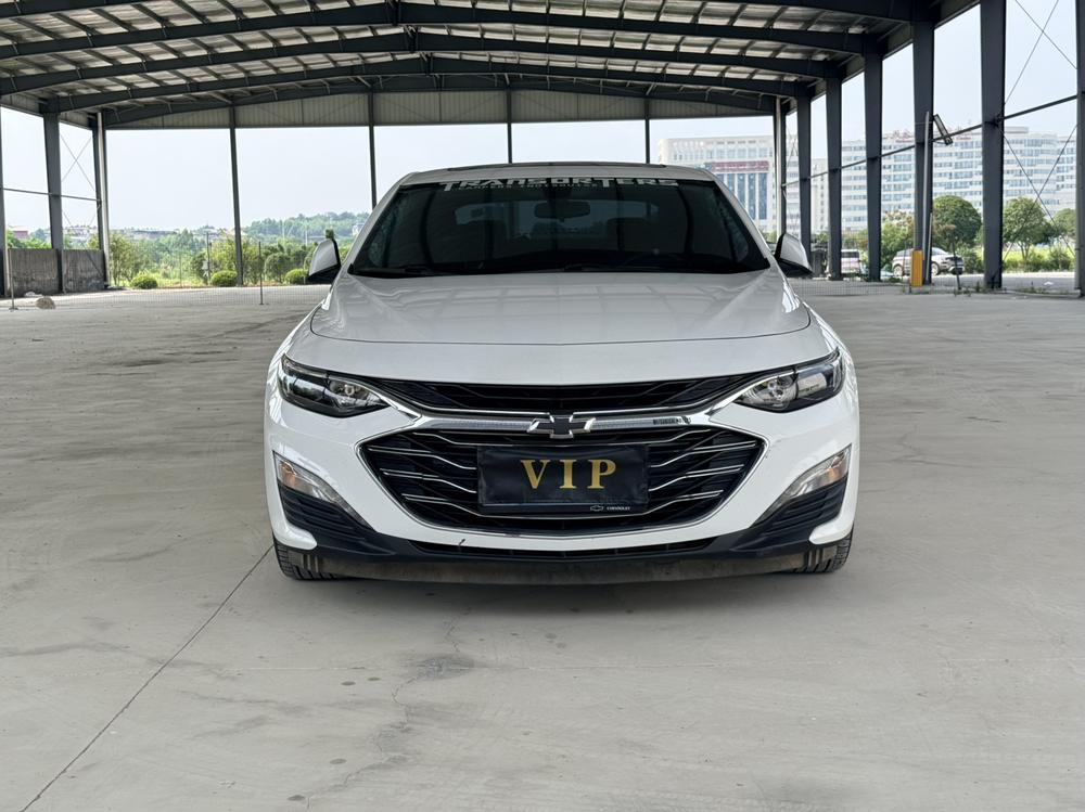 Chevrolet Malibu XL