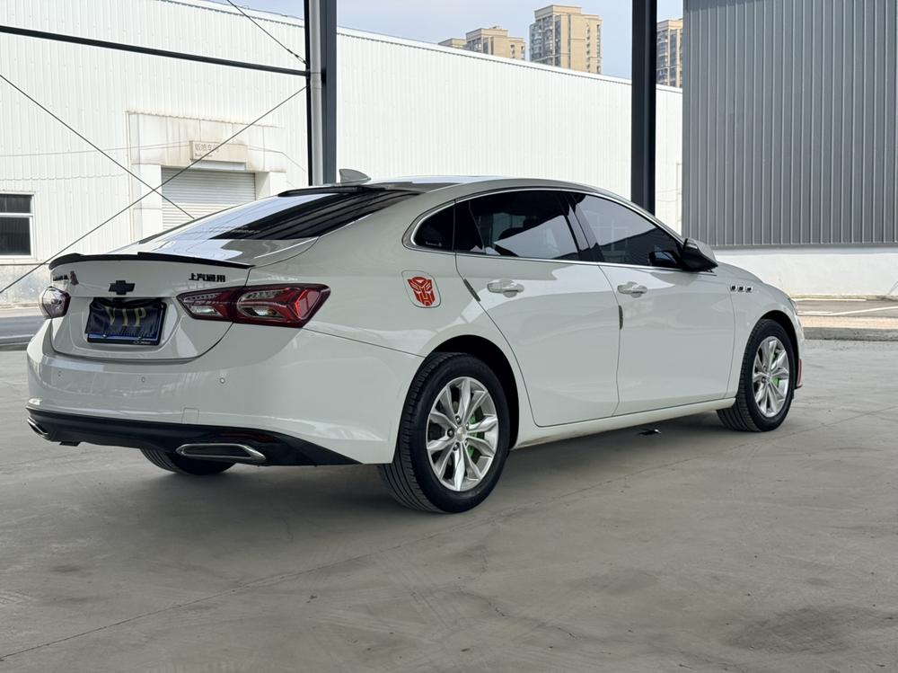 Chevrolet Malibu XL