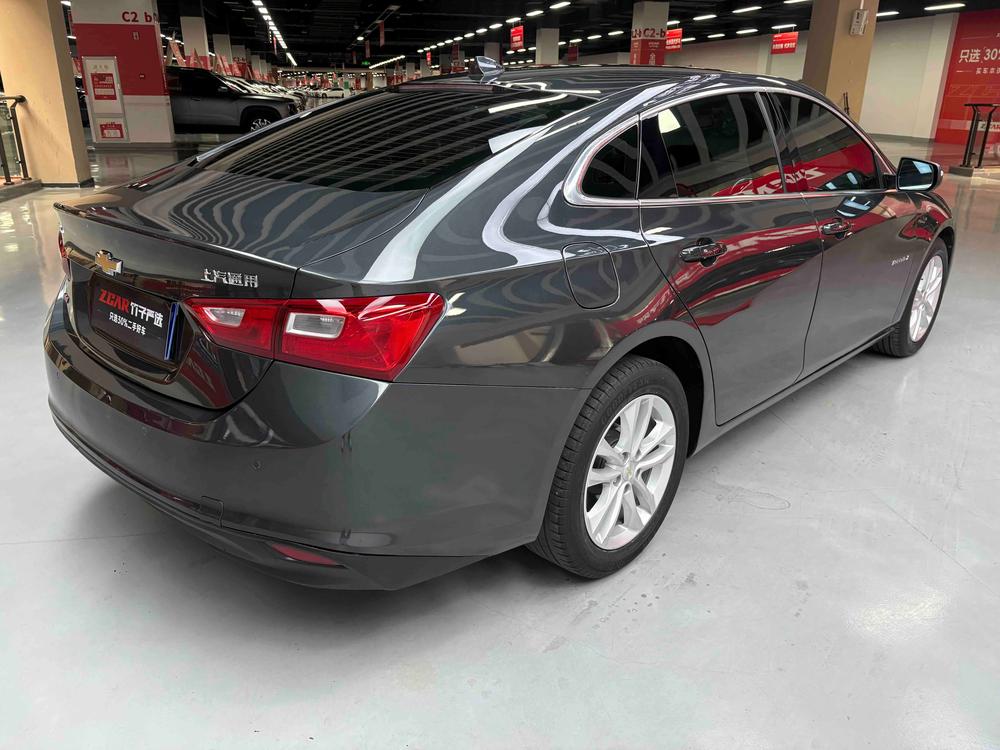 Chevrolet Malibu XL