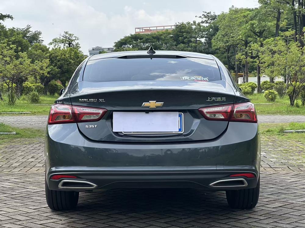 Chevrolet Malibu XL