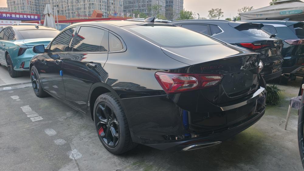 Chevrolet Malibu XL
