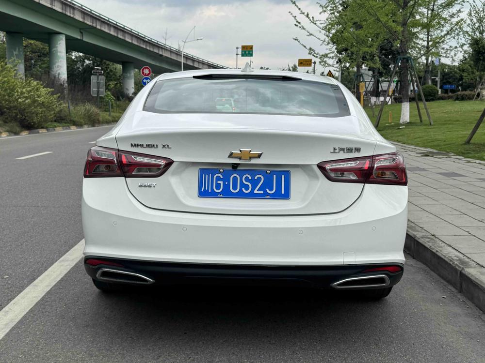 Chevrolet Malibu XL