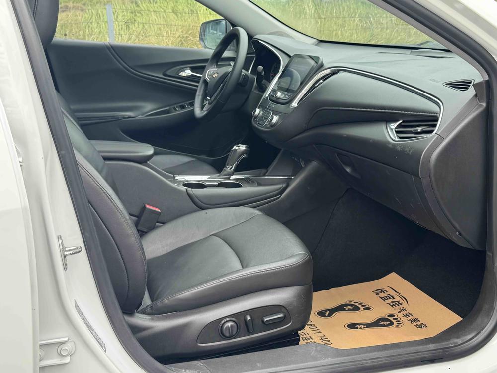 Chevrolet Malibu XL