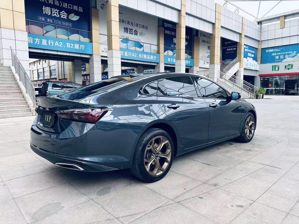 Chevrolet Malibu XL