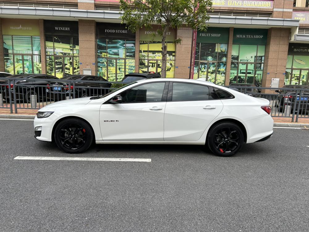 Chevrolet Malibu XL