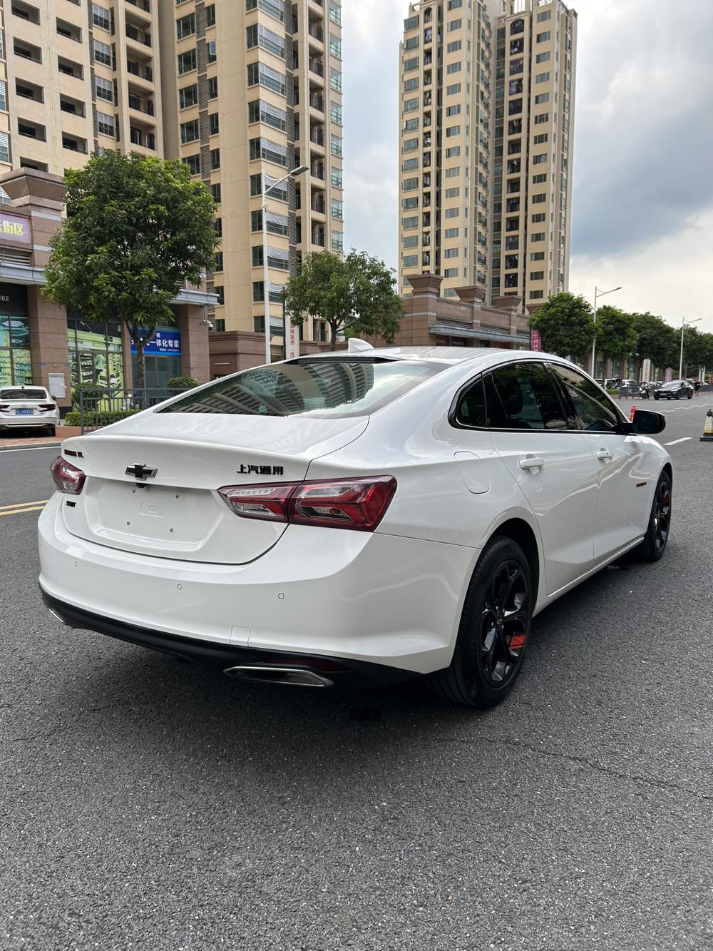 Chevrolet Malibu XL