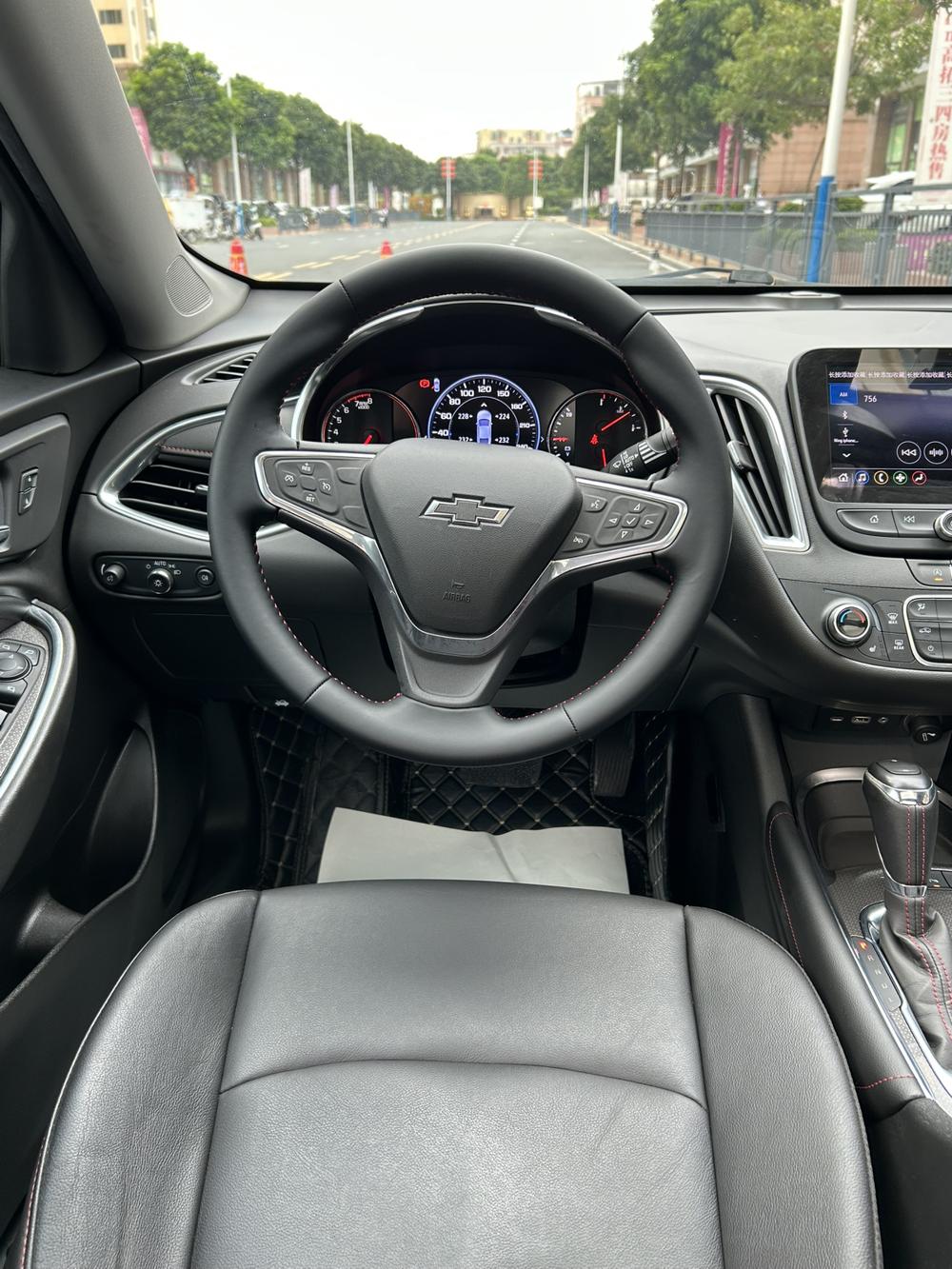 Chevrolet Malibu XL