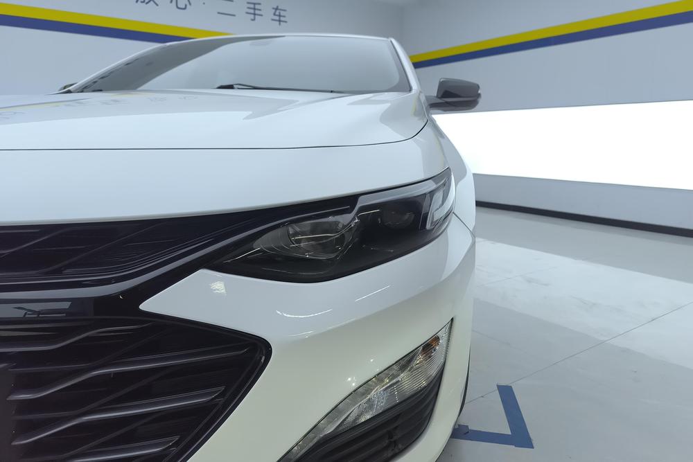 Chevrolet Malibu XL