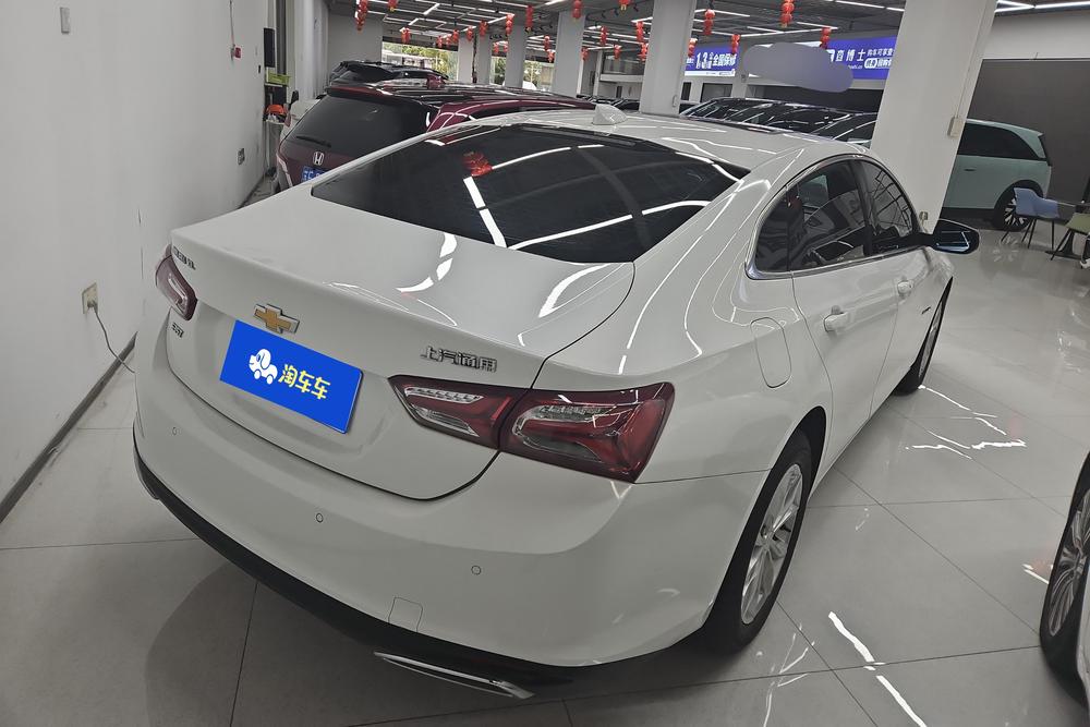 Chevrolet Malibu XL
