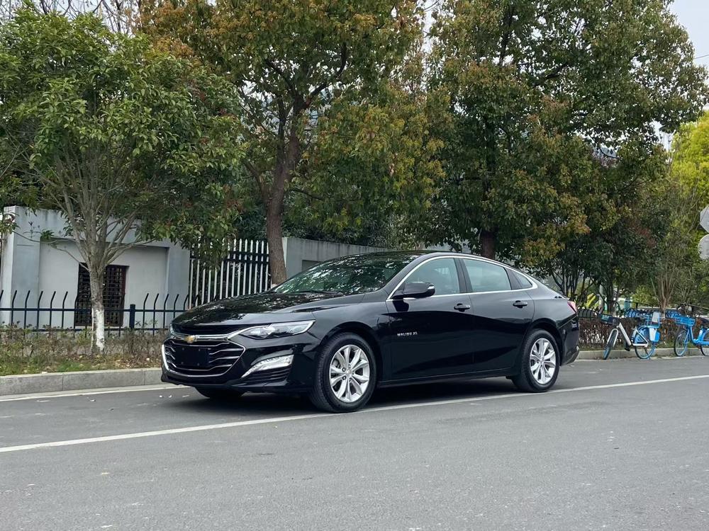 Chevrolet Malibu XL