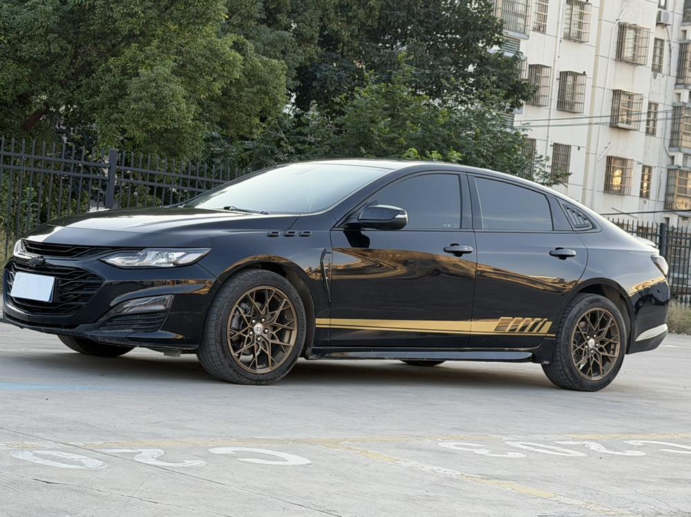 Chevrolet Malibu XL
