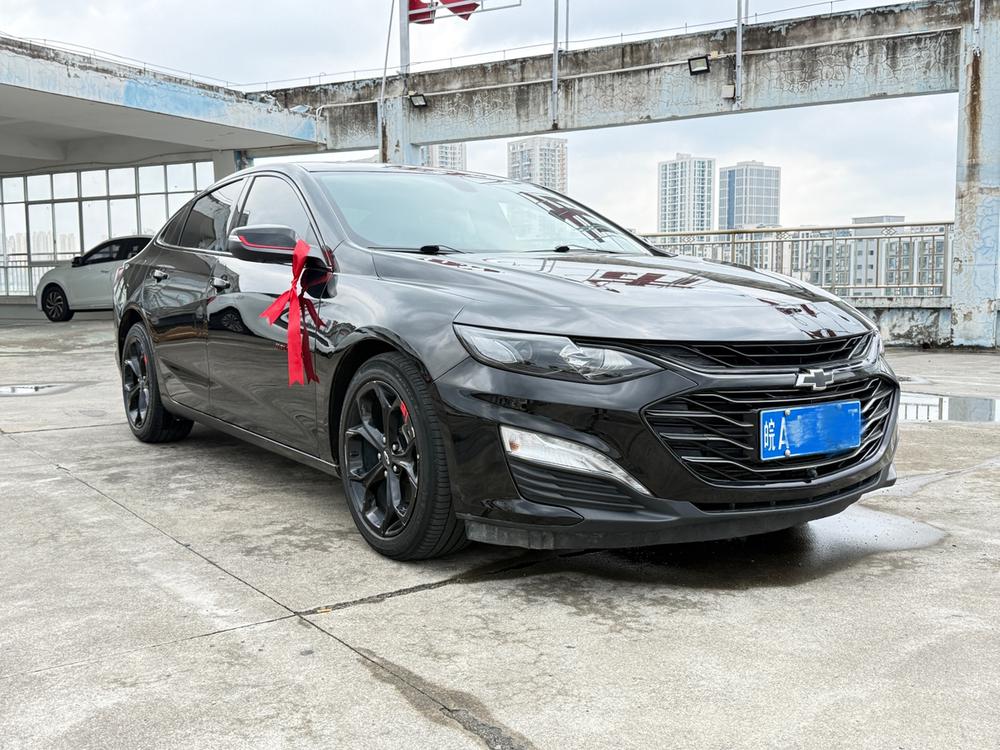 Chevrolet Malibu XL