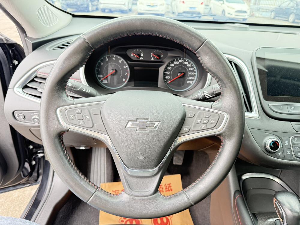 Chevrolet Malibu XL