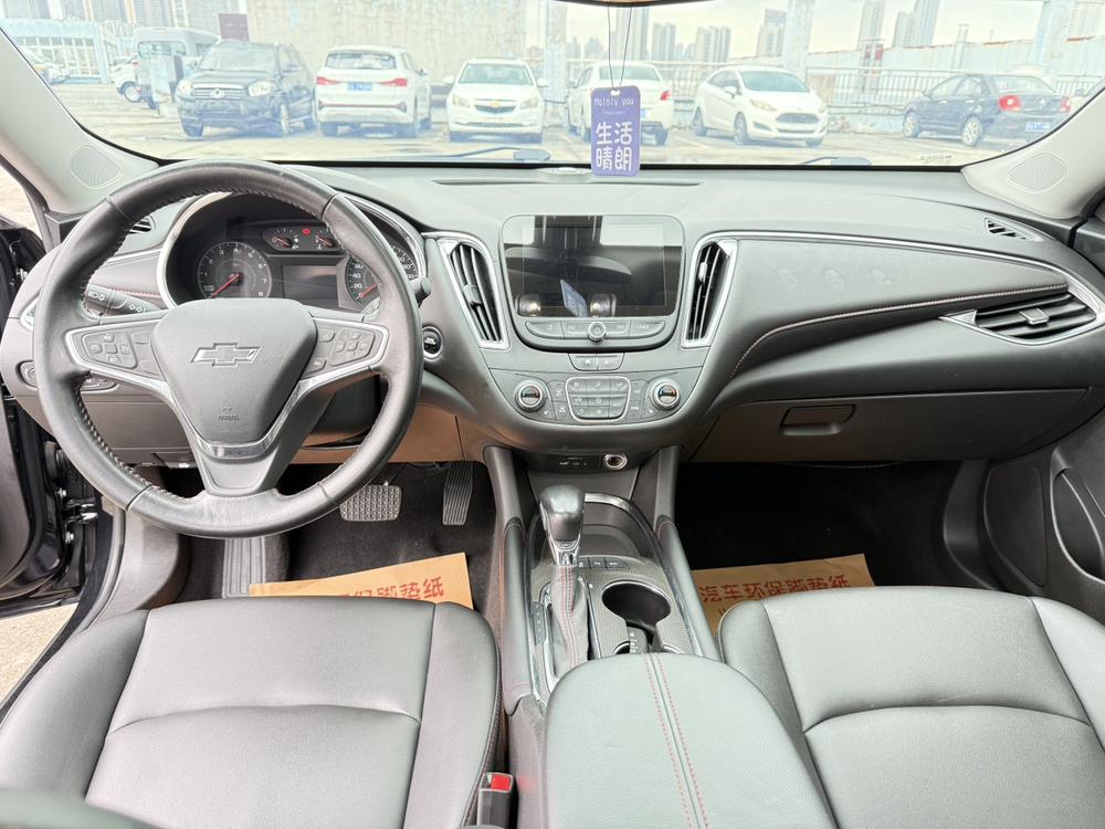 Chevrolet Malibu XL