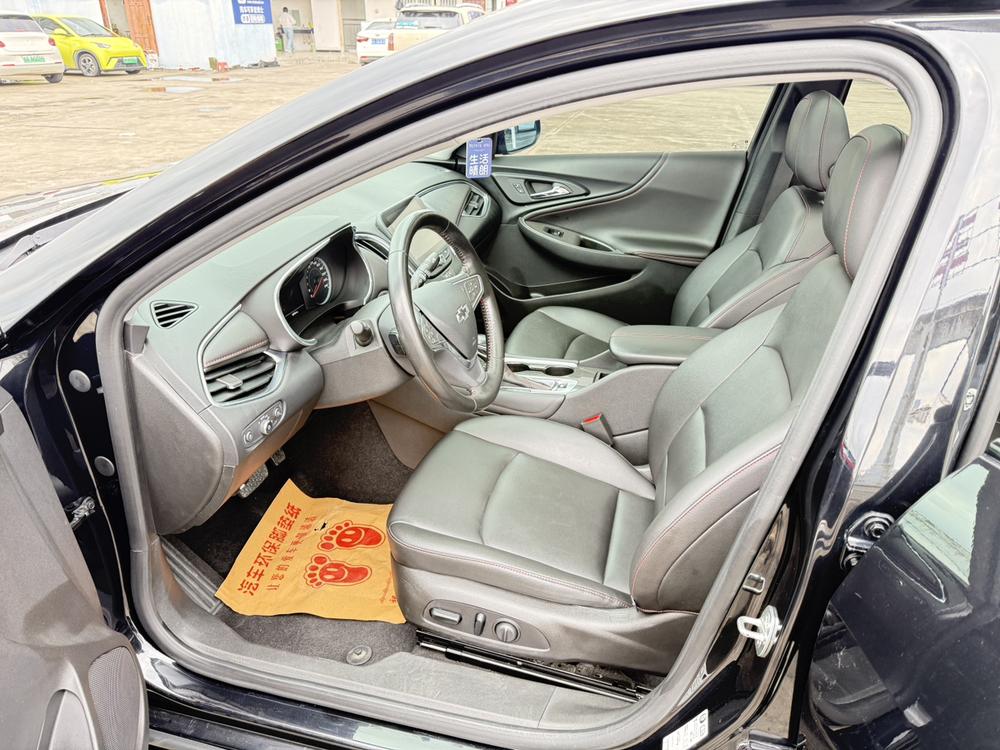 Chevrolet Malibu XL