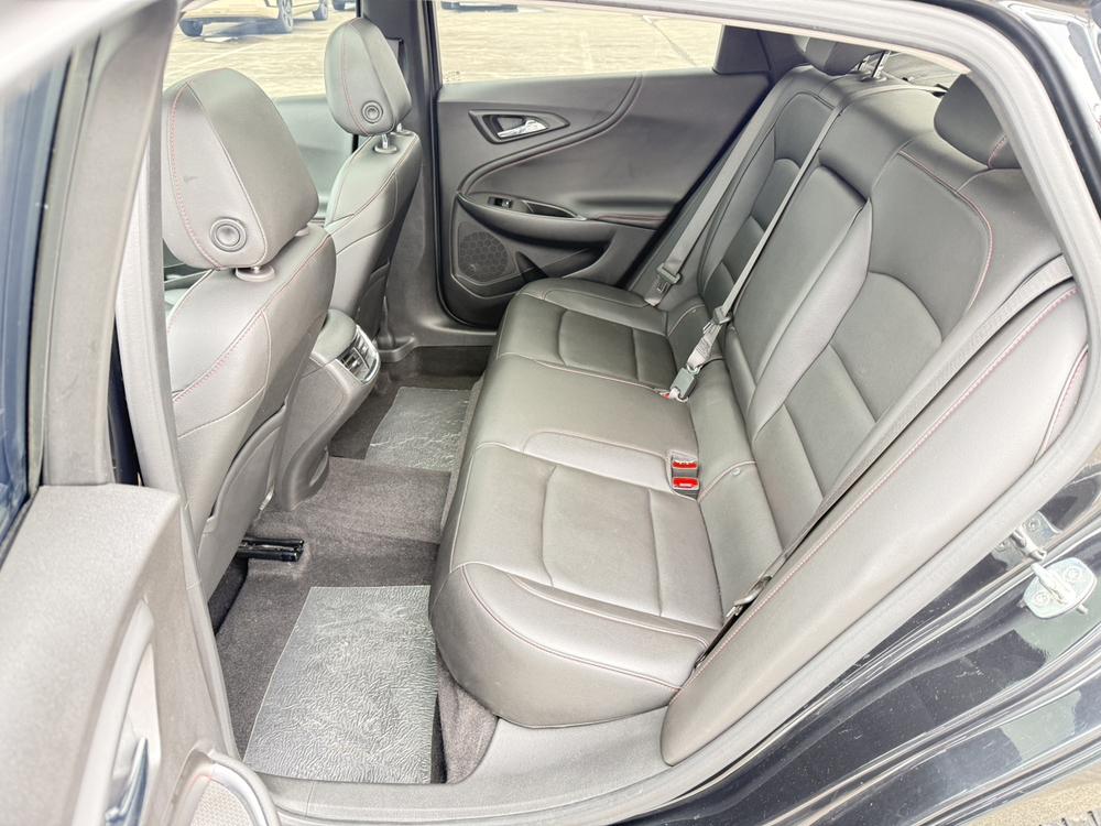 Chevrolet Malibu XL