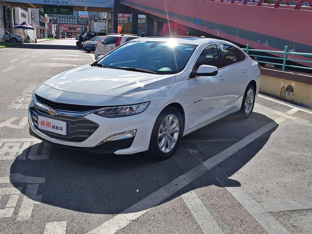 Chevrolet Malibu XL