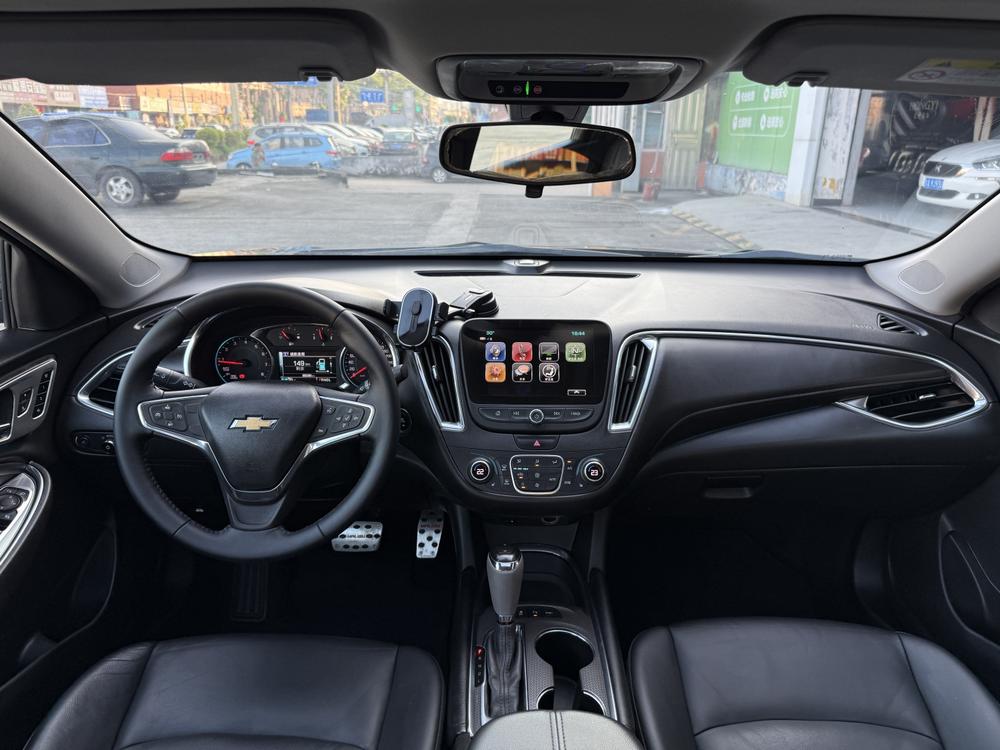 Chevrolet Malibu XL