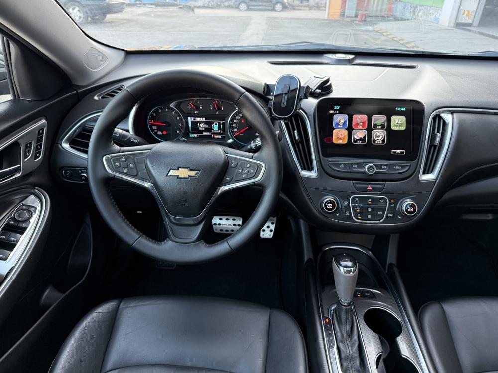 Chevrolet Malibu XL