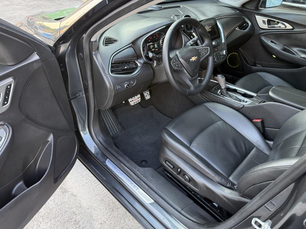 Chevrolet Malibu XL