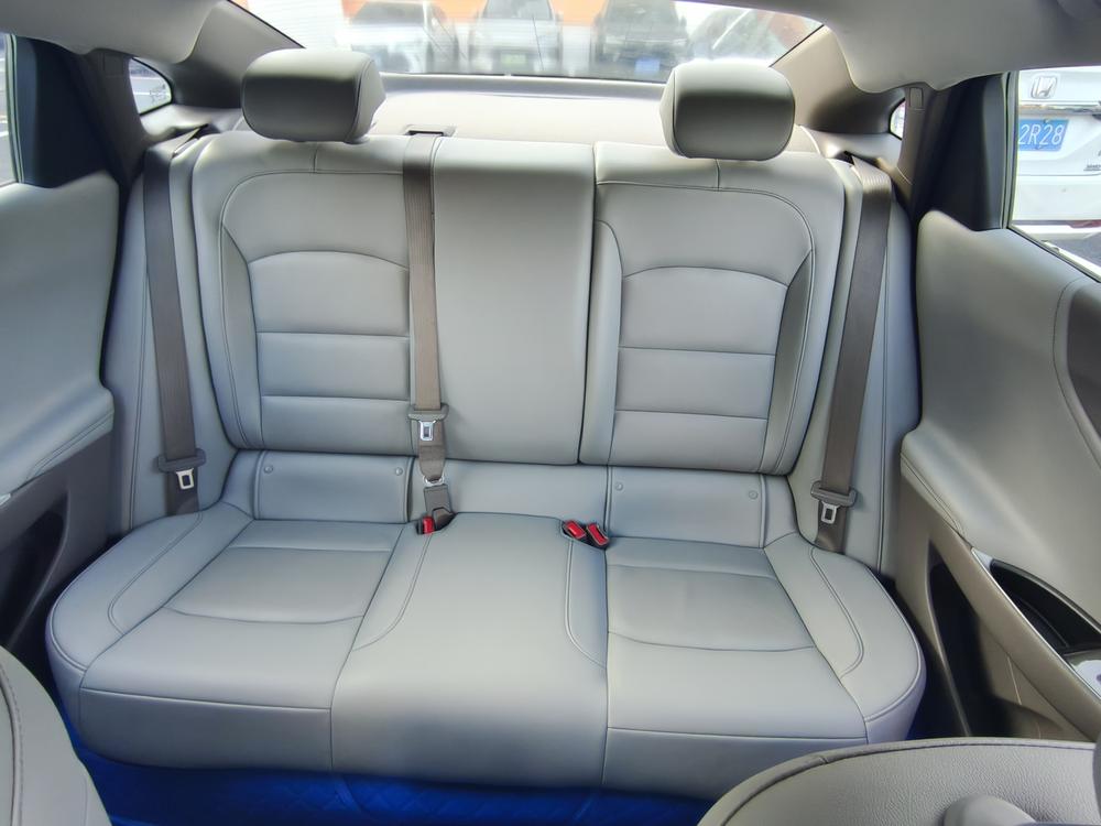 Chevrolet Malibu XL