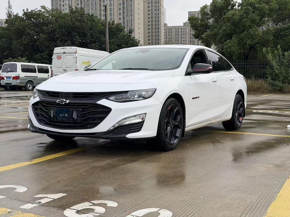Chevrolet Malibu XL