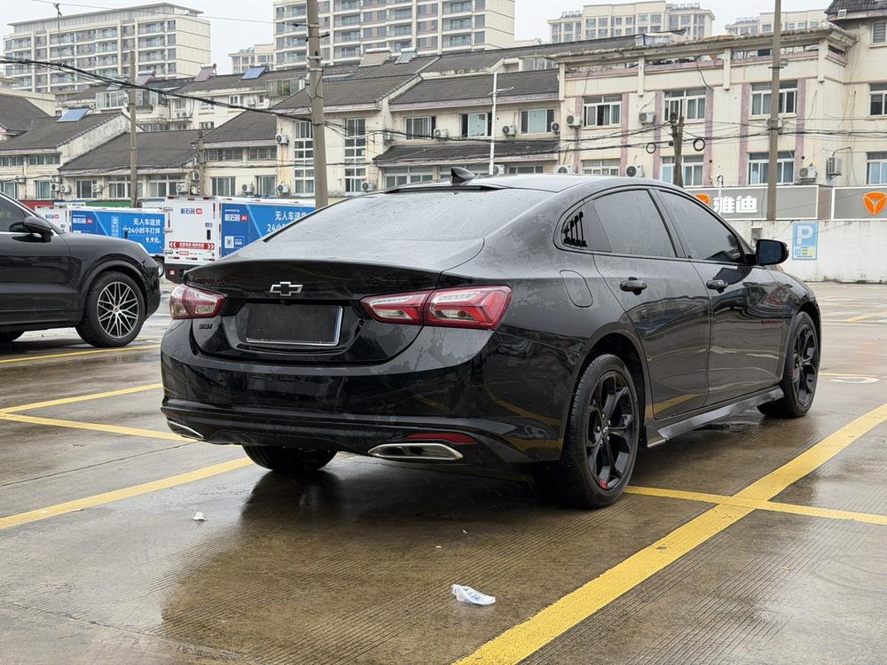 Chevrolet Malibu XL