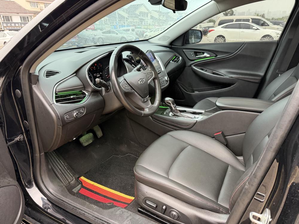 Chevrolet Malibu XL