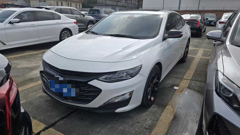 Chevrolet Malibu XL