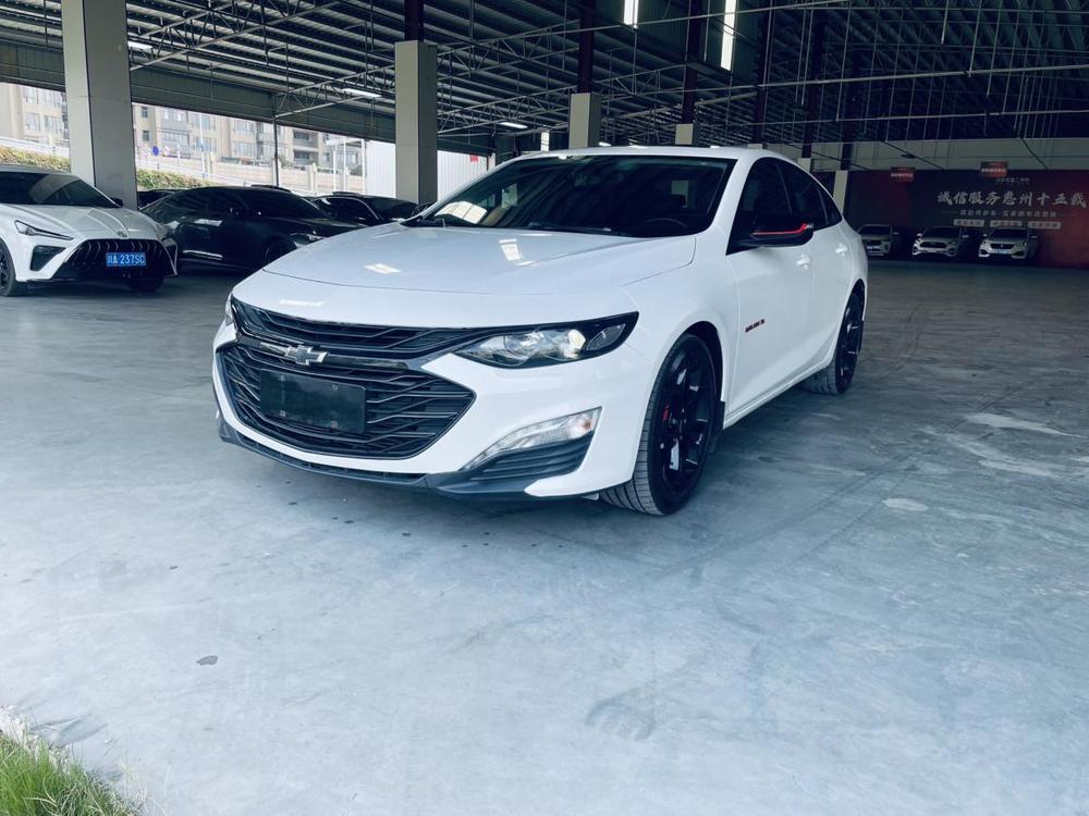 Chevrolet Malibu XL