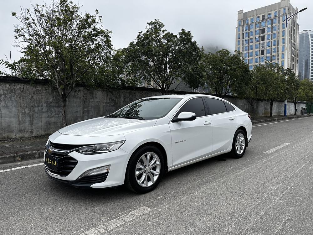 Chevrolet Malibu XL