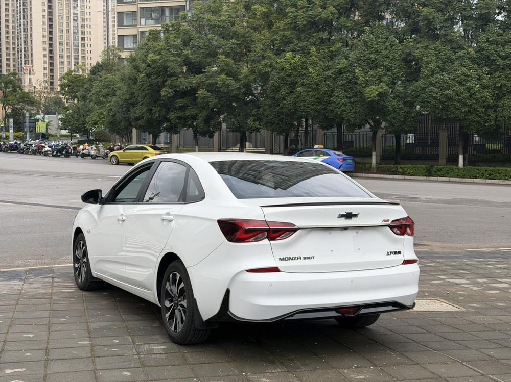 Chevrolet Monza
