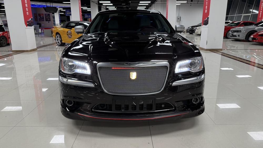 Chrysler Chrysler 300C (Import)