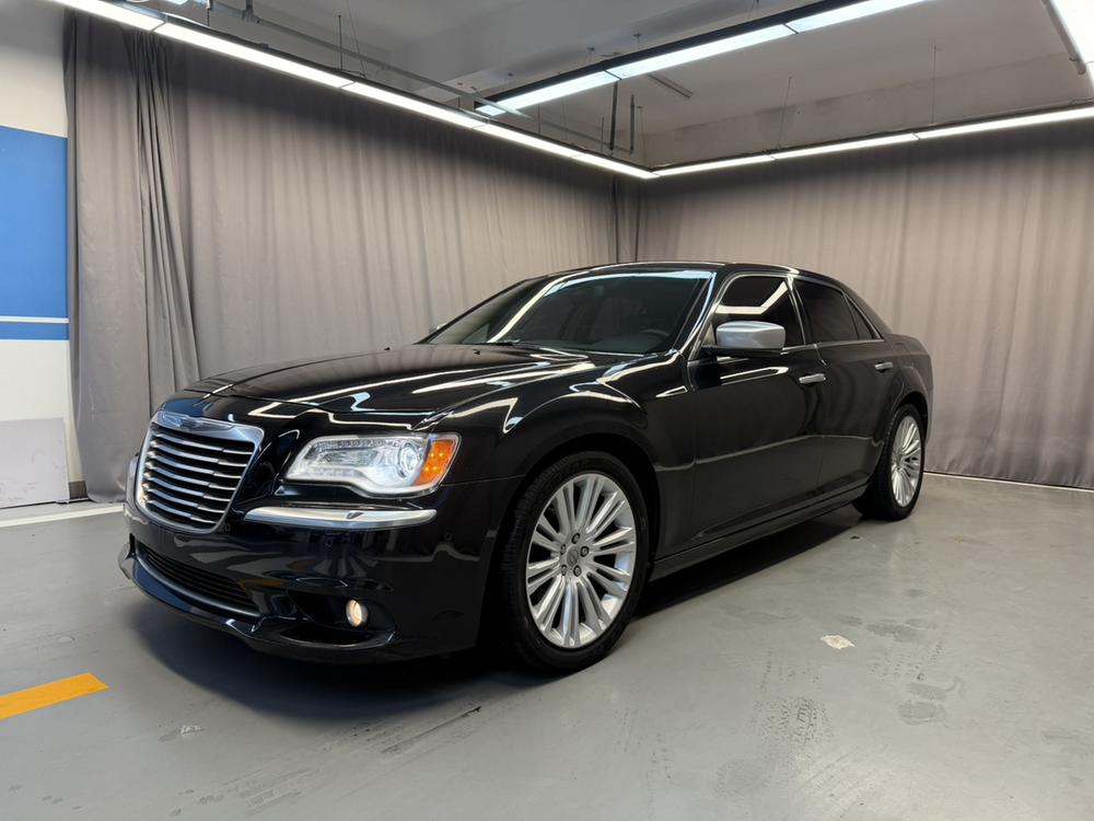 Chrysler Chrysler 300C (Import)